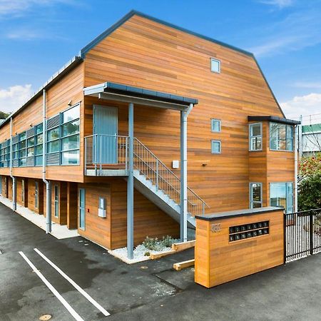 Central Cedar Apartments Dunedin Exterior photo